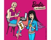 Barbie y su hermana merendando