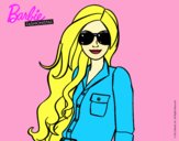 Barbie con gafas de sol