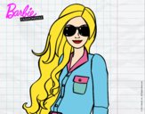 Barbie con gafas de sol