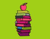 Libros y manzana