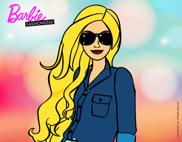 Barbie con gafas de sol