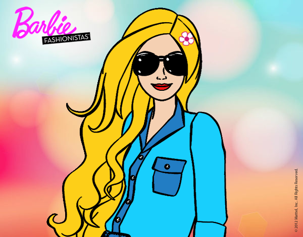 Barbie con gafas de sol