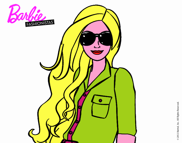 Barbie con gafas de sol