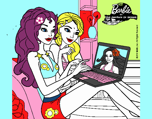 Barbie chateando