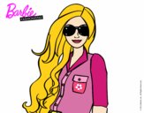 Barbie con gafas de sol