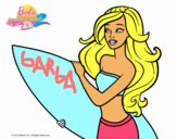 Barbie va a surfear