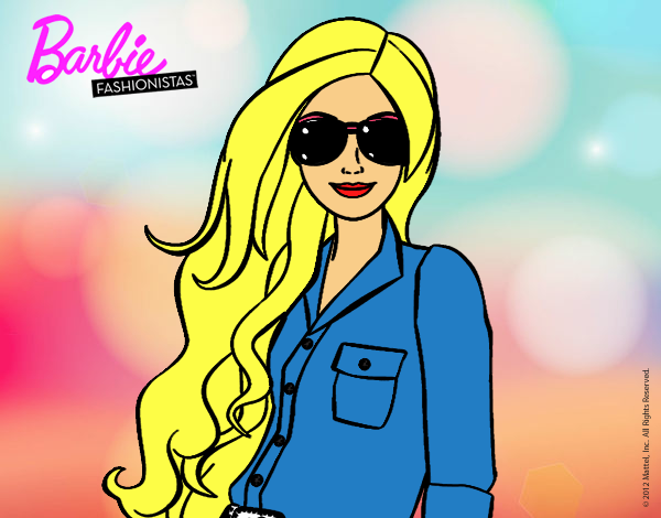 Barbie con gafas de sol