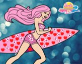 Barbie corre al agua