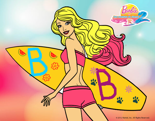 Barbie surfera