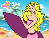 Barbie va a surfear