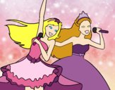 Barbie y la princesa cantando