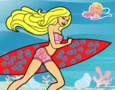 Barbie corre al agua