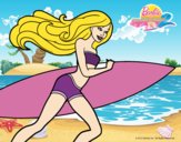 Barbie corre al agua