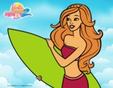 Barbie va a surfear