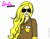 Barbie con gafas de sol