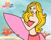 Barbie va a surfear