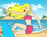 Barbie surfeando