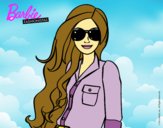 Barbie con gafas de sol