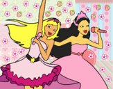 Barbie y la princesa cantando