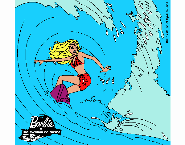 Barbie practicando surf