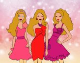 Barbie y sus amigas vestidas de fiesta