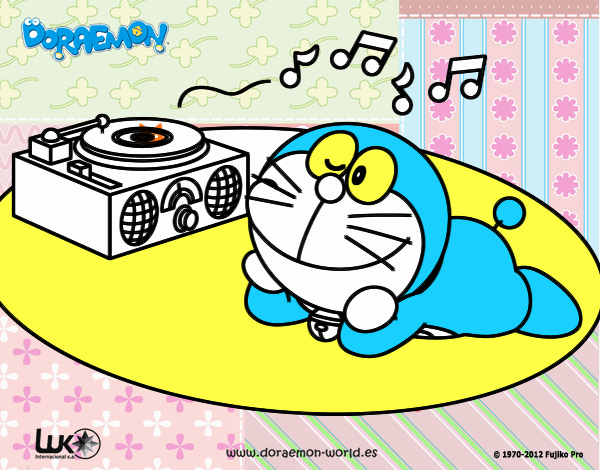 Doraemon escuchando música