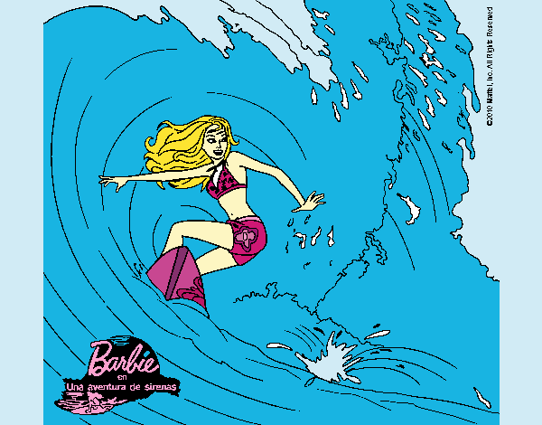 Barbie practicando surf