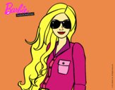 Barbie con gafas de sol