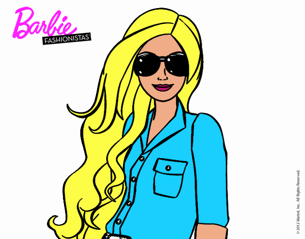 Barbie con gafas de sol