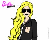 Barbie con gafas de sol