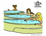 Barbie y sus amigas en el jacuzzi