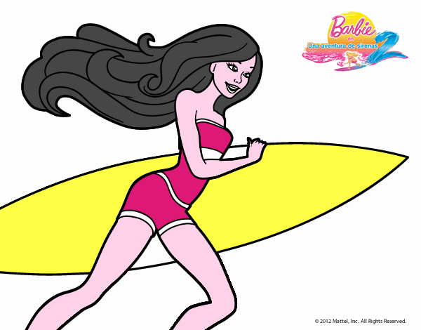 Barbie corre al agua