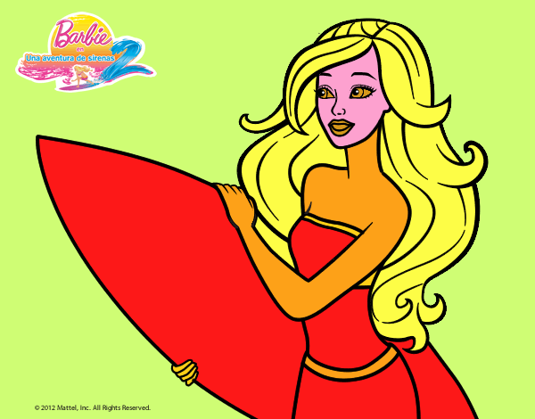 Barbie va a surfear