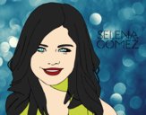 Selena Gomez sonriendo