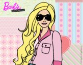 Barbie con gafas de sol