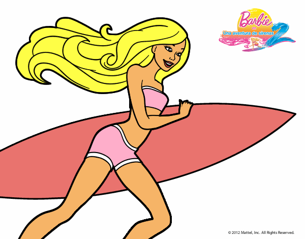 Barbie corre al agua