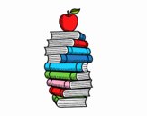 Libros y manzana