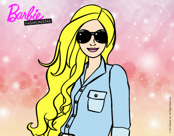 Barbie con gafas de sol