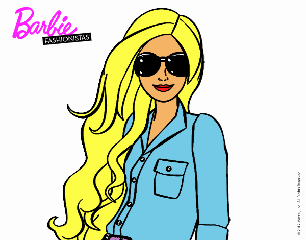 Barbie con gafas de sol