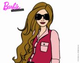 Barbie con gafas de sol