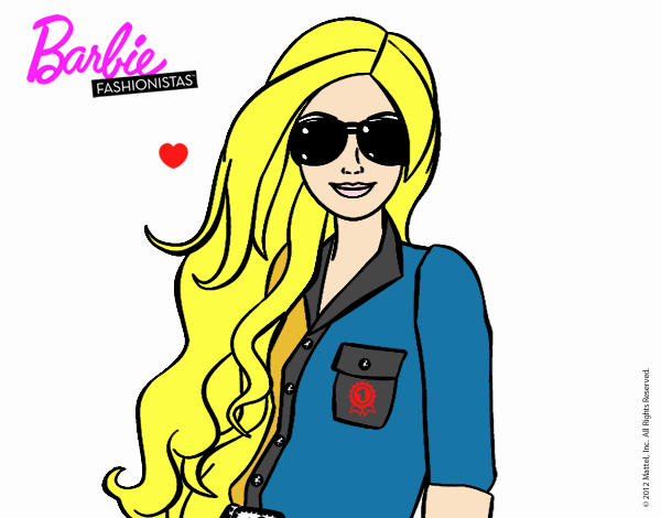 Barbie con gafas de sol