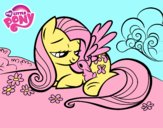 Fluttershy con un conejito