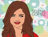 Selena Gomez sonriendo