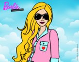 Barbie con gafas de sol