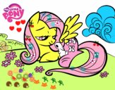 Fluttershy con un conejito