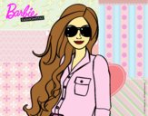 Barbie con gafas de sol