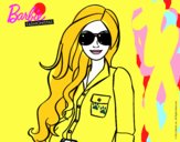 Barbie con gafas de sol