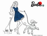 Barbie paseando a su mascota