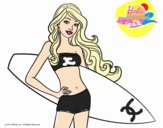 Barbie con tabla de surf