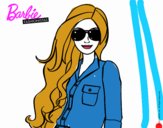 Barbie con gafas de sol